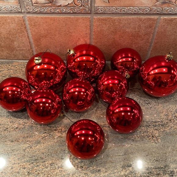 Christmas Ornament Shiny Shatter Proof Red Balls - 10pcs - Picture 3 of 6